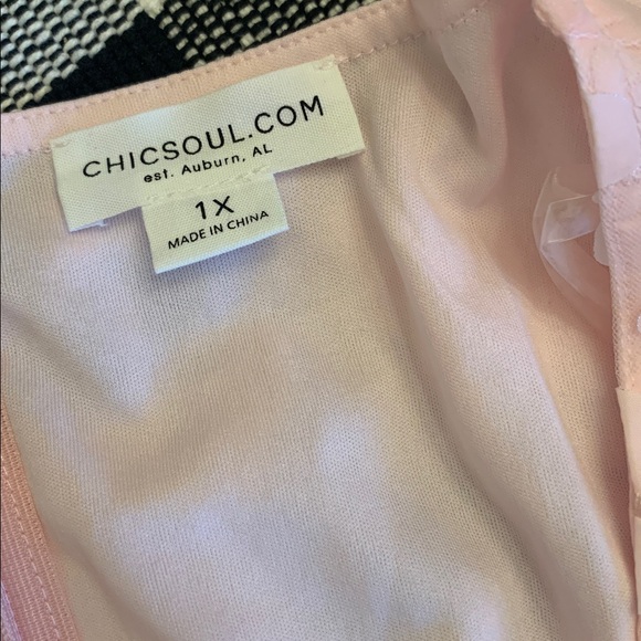 Beautiful light pink butterfly blouse - Picture 6 of 6